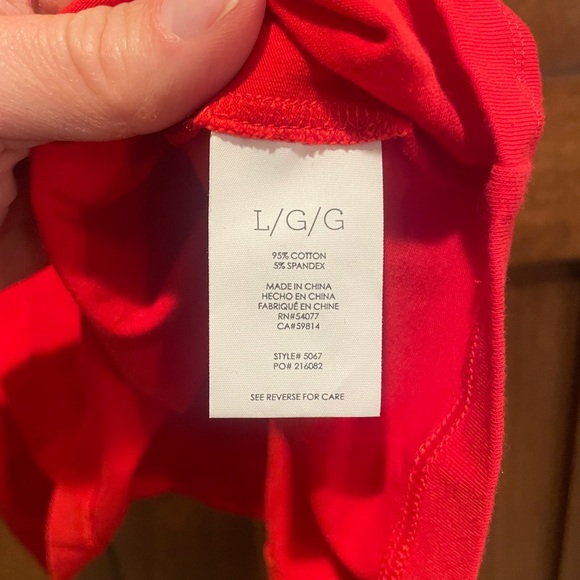 Cabi V-neck cami top style 5067 cinnamon color size large - Picture 4 of 4